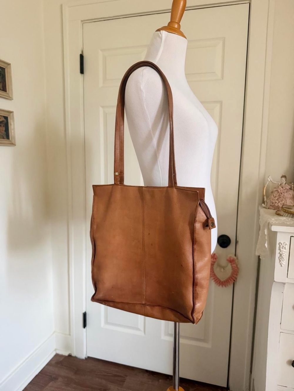 Vintage 1990s Brown Leather Bag